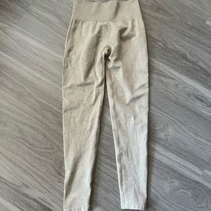 Nvgtn beige scrunch leggings size m